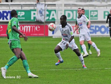 Oumar Pouye Amiens SC RC Lens