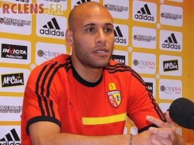 Alaeddine-Yahia-RC-Lens-10