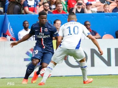 Paris-Saint-Germain-PSG-Serge-Aurier