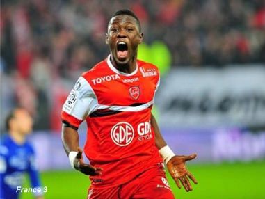 Majeed-Waris-VAFC-RC-Lens