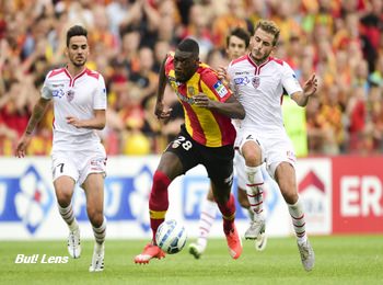 Jonathan Nanizayamo RC Lens 04