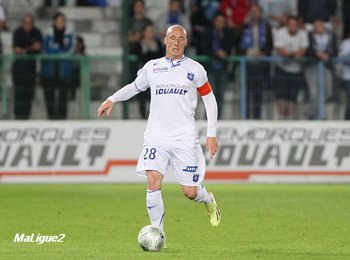 AJ Auxerre Sebastien Puygrenier