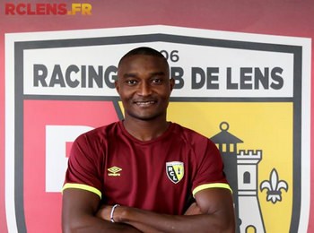 Moussa Maazou RC Lens 01