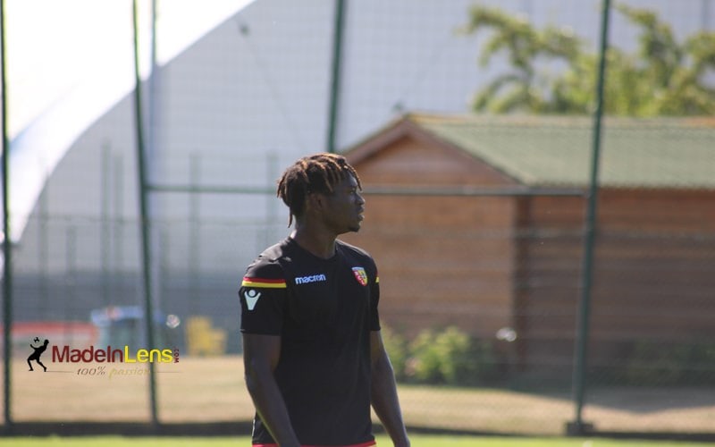 Arial Mendy RC Lens 03