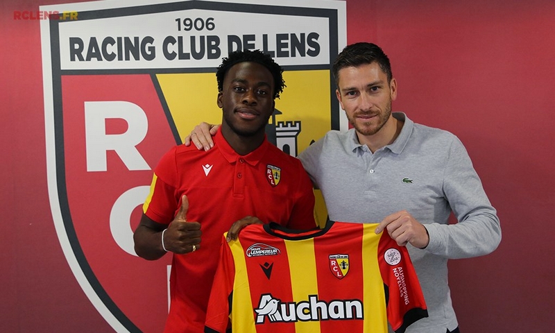 Arnaud Kalimuendo contrat