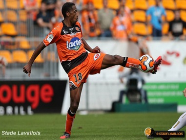 Stade-Lavallois-Hassane-Alla