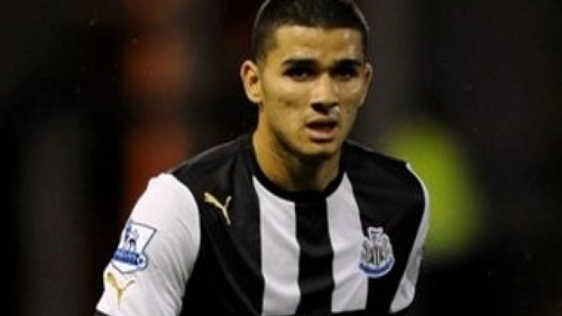 Mehdi Abeid Lens