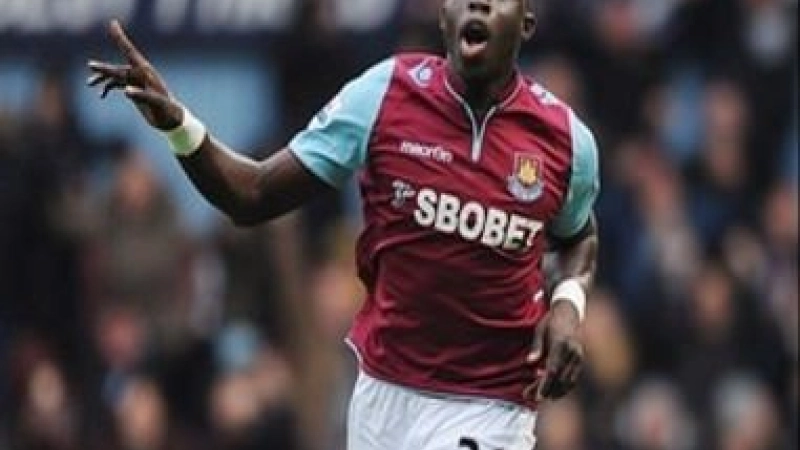 Mohamed-Diame--Lens
