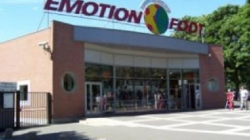 Emotion-foot-boutique--Lens