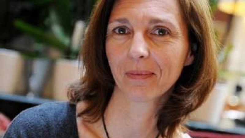 Stephanie Gibaud Lens