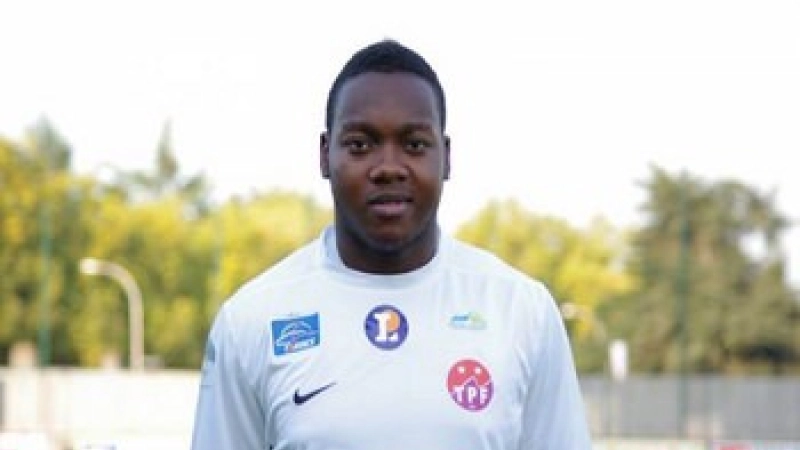 Ajaccio Riffi Mandanda