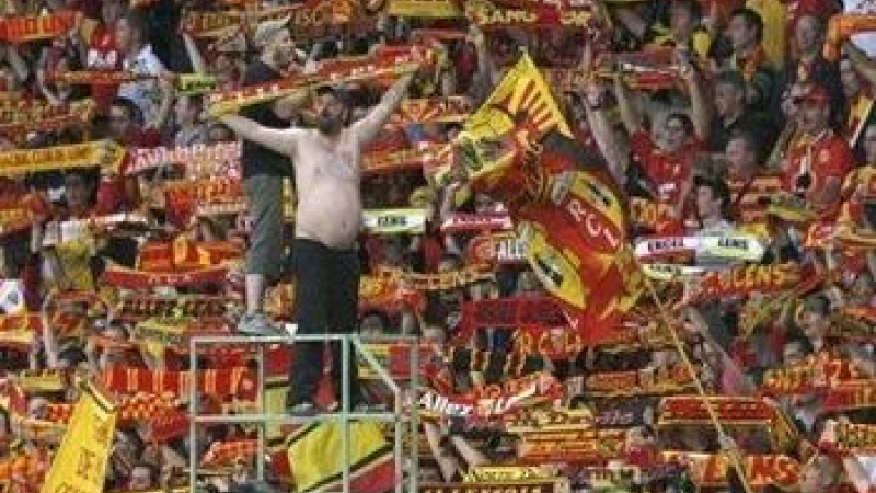 Public supporters Lens