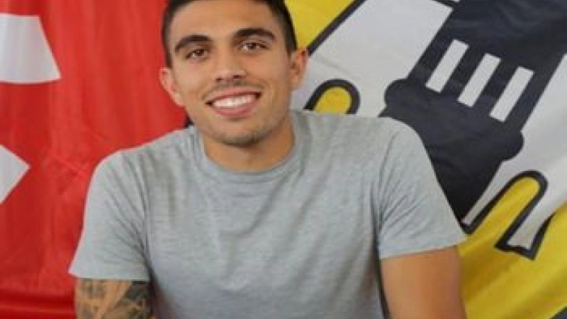 Viktor Klonaridis Lens