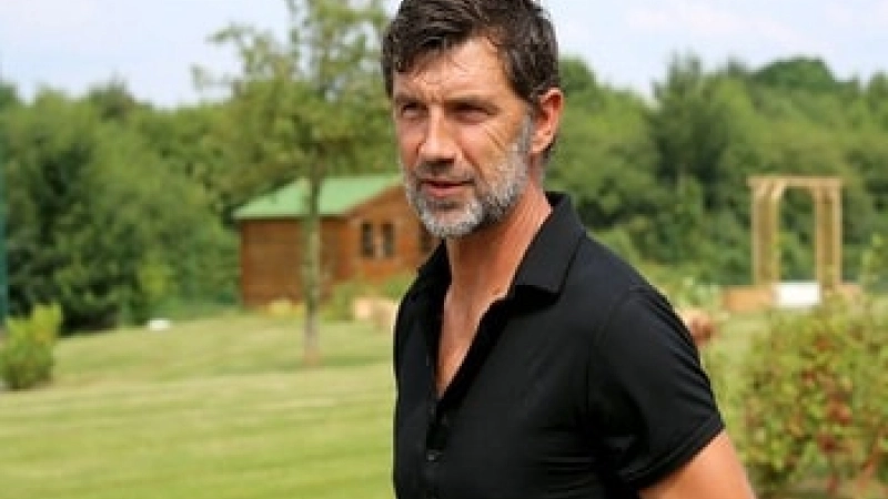 Eric Sikora Lens
