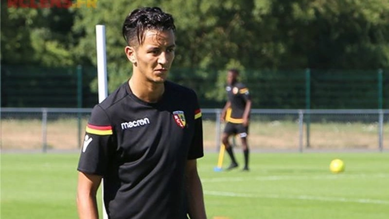 Mouaad Madri Lens