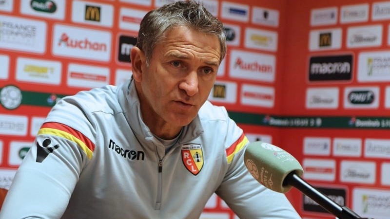 Philippe Montanier Lens