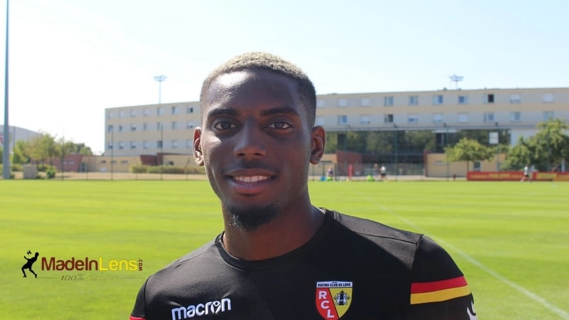Yoann Touzghar Lens