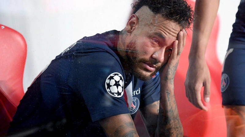Psg lens report neymar pleureuses
