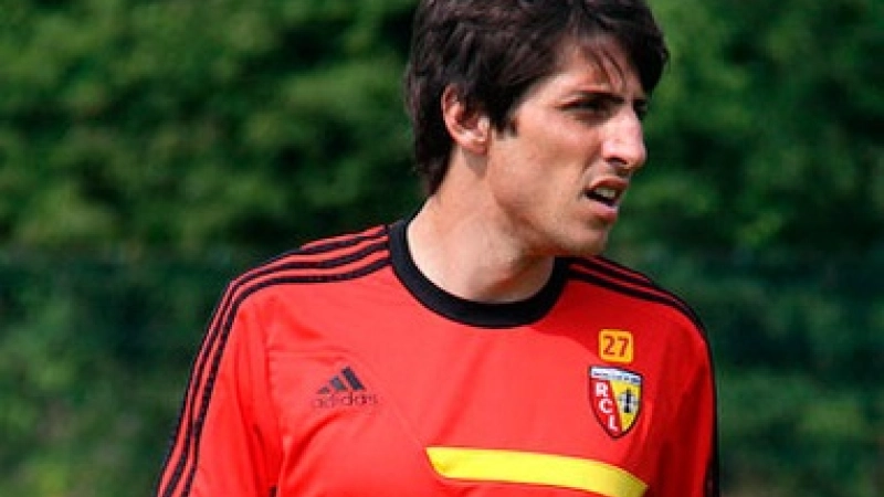 Pablo-Chavarria--Lens-