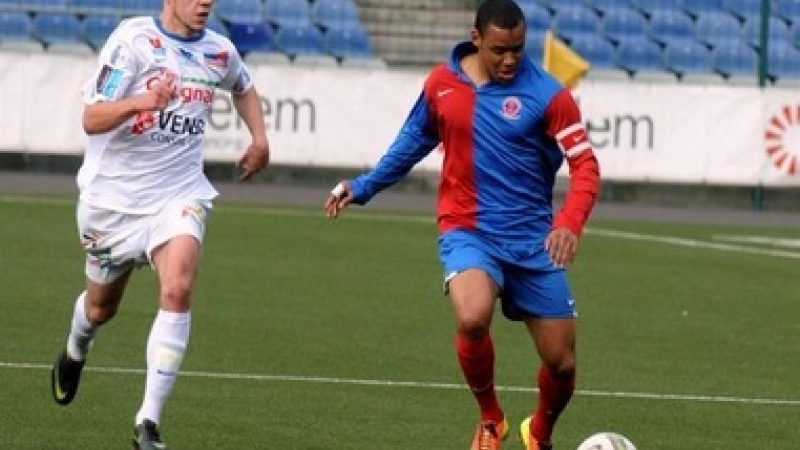 Berrichonne-Chateauroux-Johann-Obiang