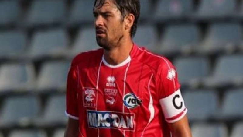 Nimes-Olympique-Benoit-Poulain