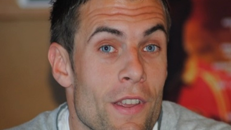 Nimes-Olympique-Cyril-Merville