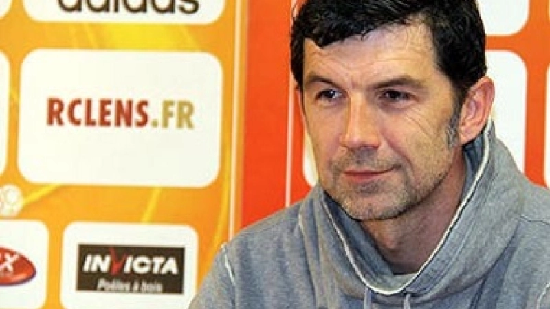 Eric-Sikora--Lens-