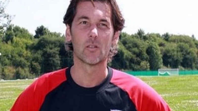 Eric-Assadourian--Lens
