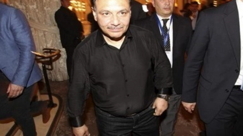 Hafiz Mammadov Lens