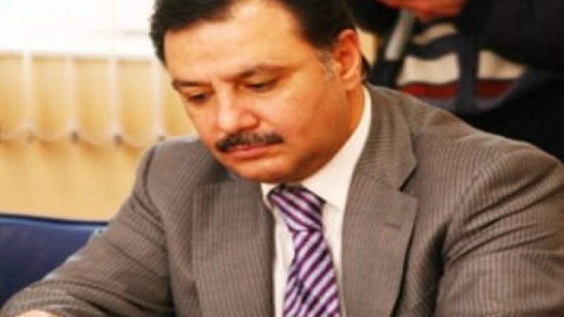 Hafiz Mammadov Lens