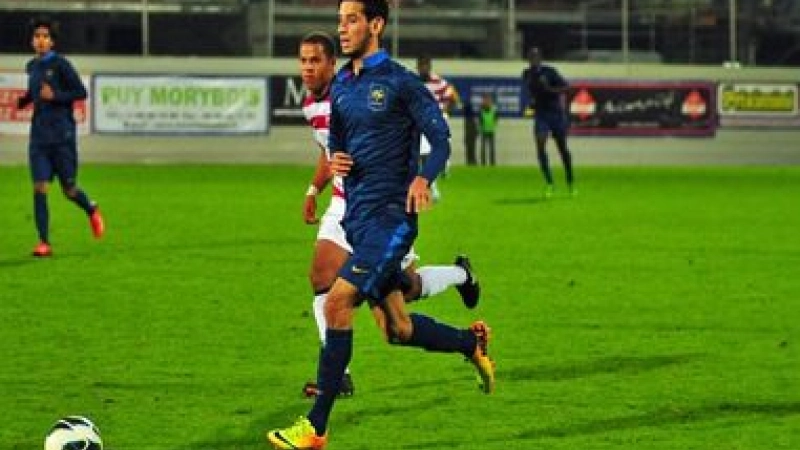 Yanis Mohamed Lens