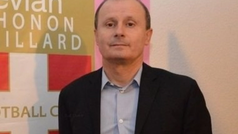 Evian--Joel-Lopez