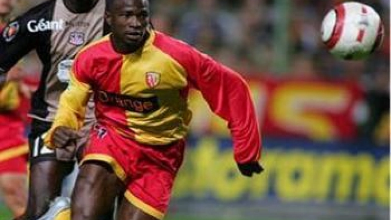 John Utaka Lens