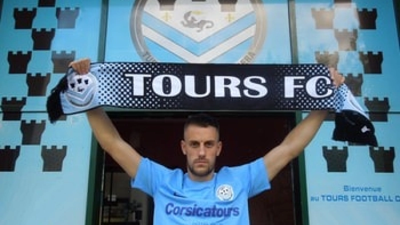 Tours Cyriaque Louvion