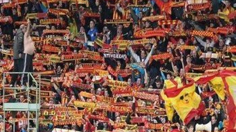 Public supporters Lens