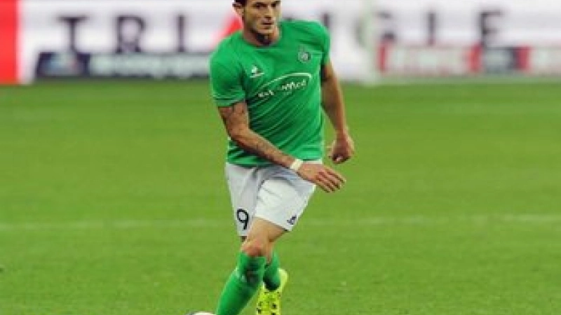 Nolan Roux Lens