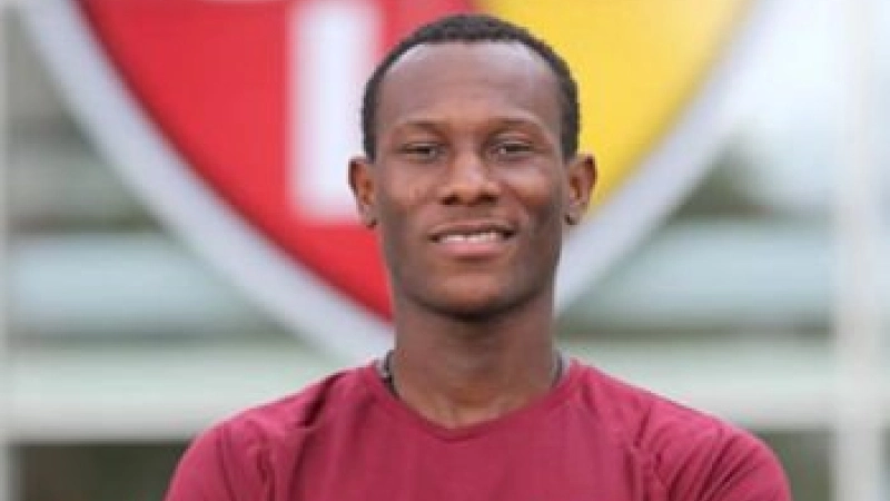 Cyrille Bayala Lens