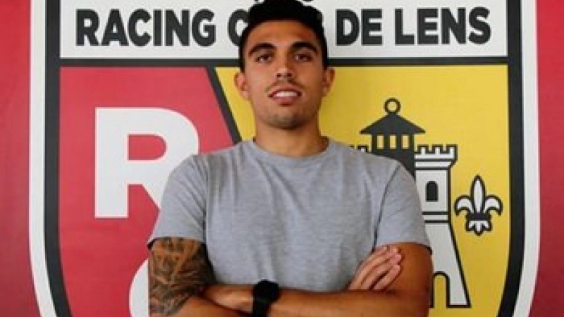 Viktor Klonaridis Lens