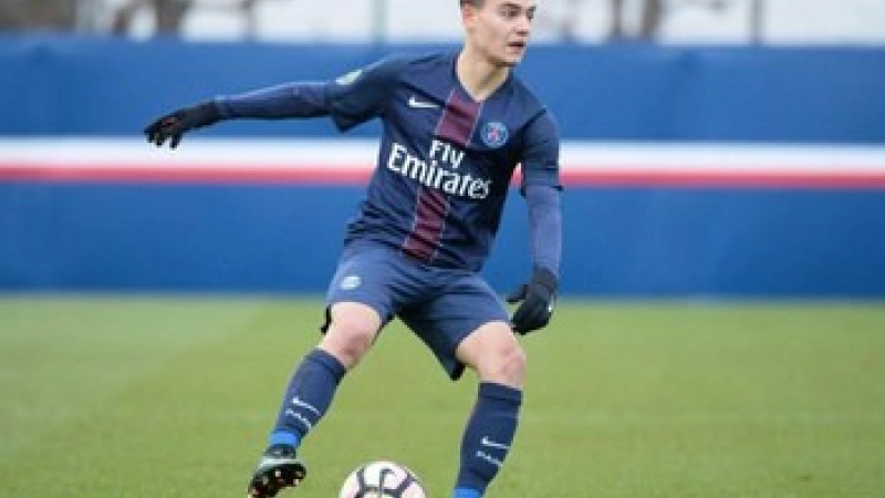 Alec Georgen PSG Lens