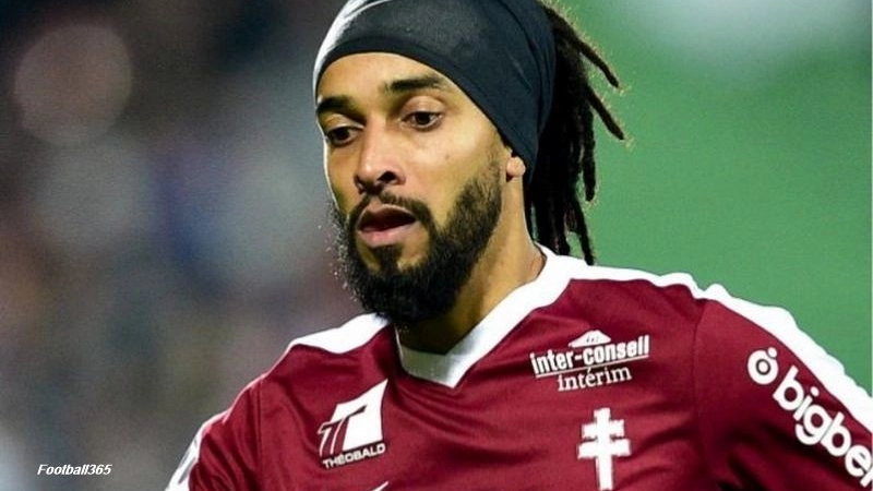 Benoit Assou Ekotto Lens