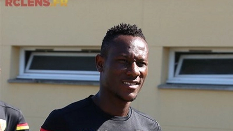 Cyrille Bayala Lens