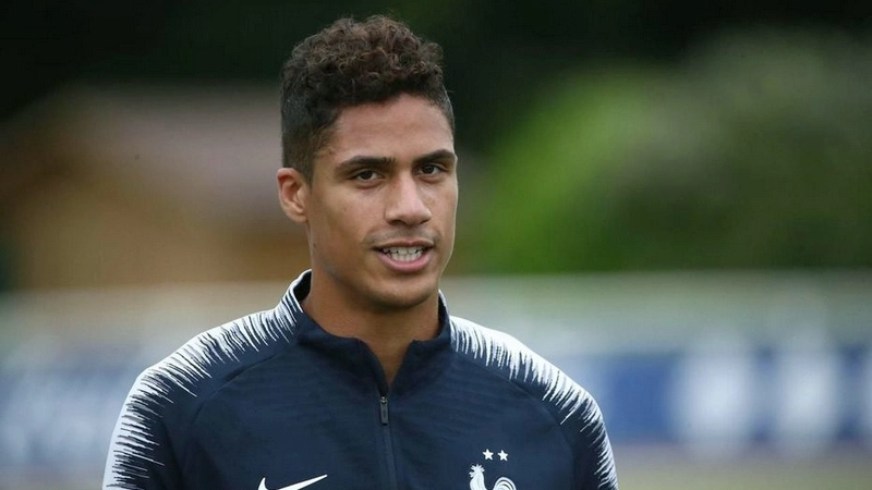 Raphael Varane EDF Lens