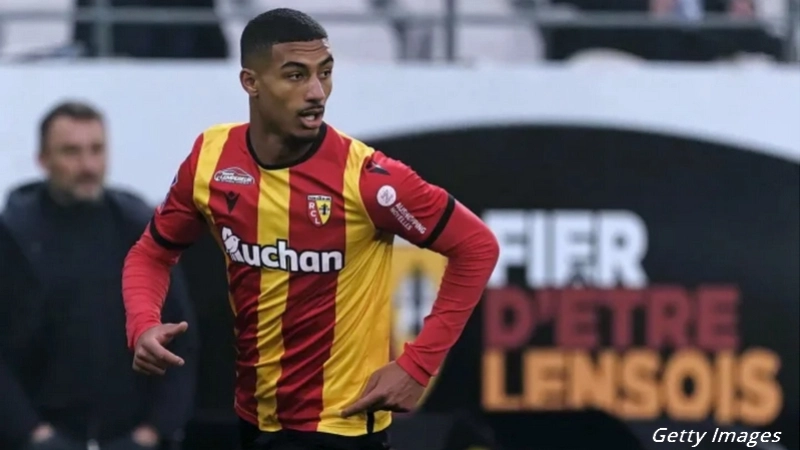 Loic Badé Lens