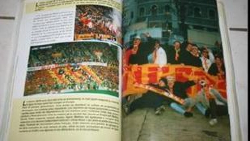 Livre Red Tigers 1994 2004