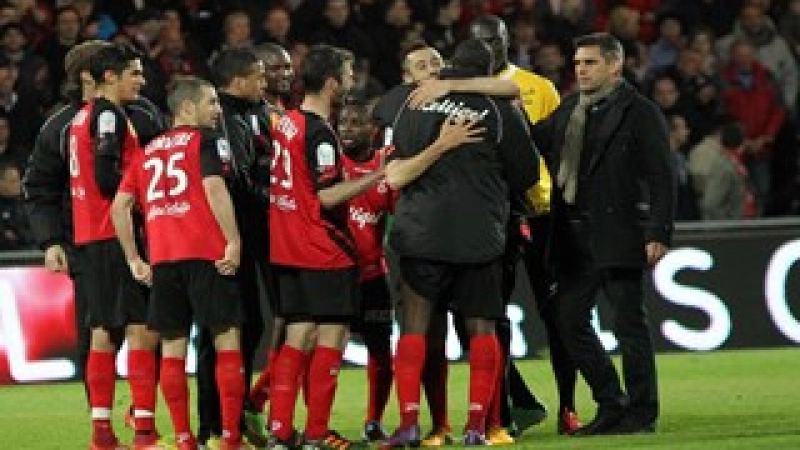 Guingamp Lens -