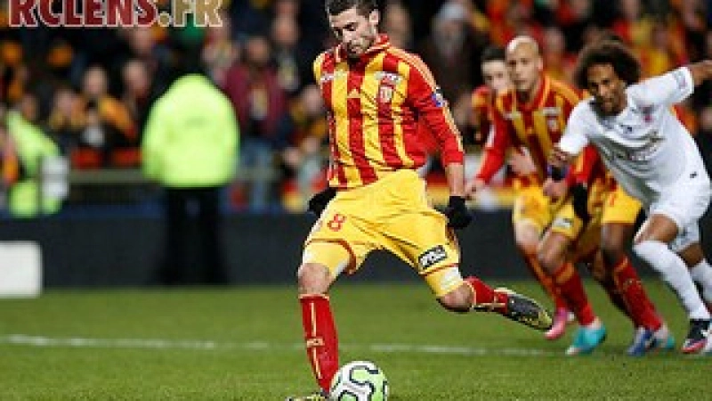Lens Chateauroux penalty Pierrick Valdivia