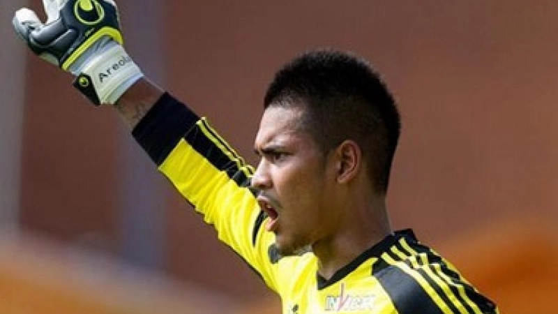 Alphonse-Areola--Lens-