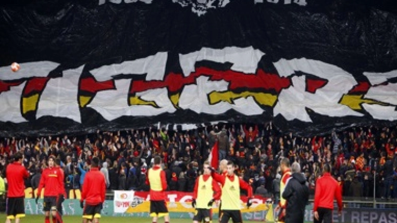 Red-Tigers-anniversaire-tifo