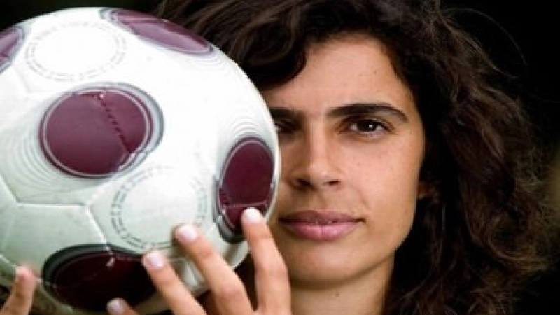 Clermont-Foot-Helena-Costa