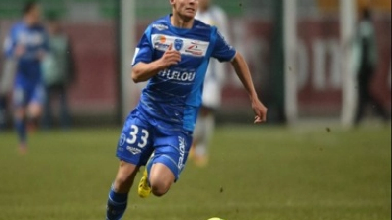 Corentin-Jean-ESTAC-Troyes--Lens